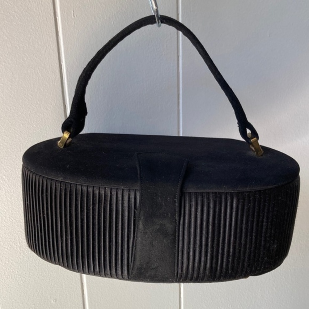 1950’s Surrey Vintage Pill Box Black Suede Purse